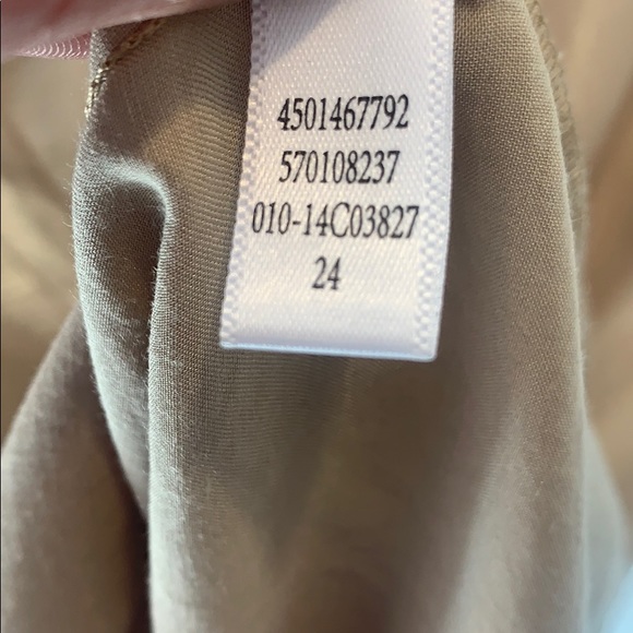 NWT Chico’s Gold Top - Picture 10 of 10